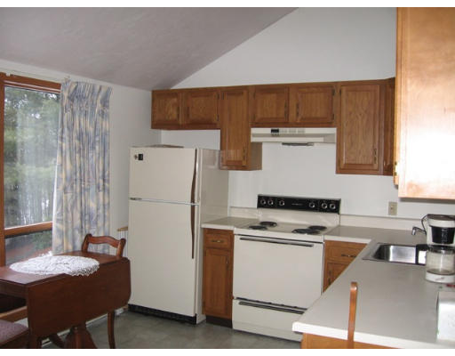 20 Deerfield Road Shrewsbury, MA 01545 - Photo 18 of 19 Gallery Image 18