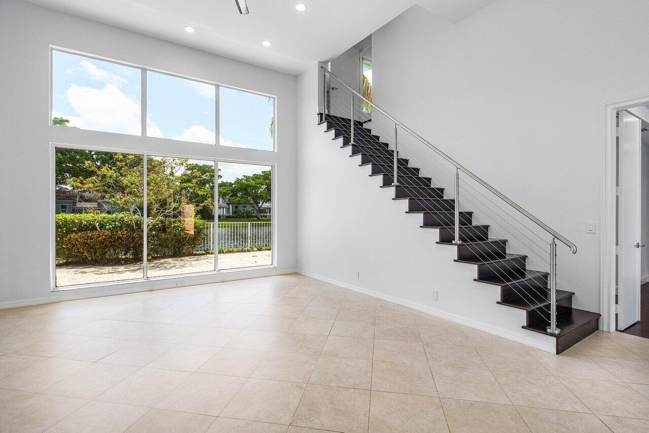 5779 Regency Circle West Boca Raton, FL 33496 - Photo 12 of 71 010-5779RegencyCircleWest-BocaRaton-FL-3