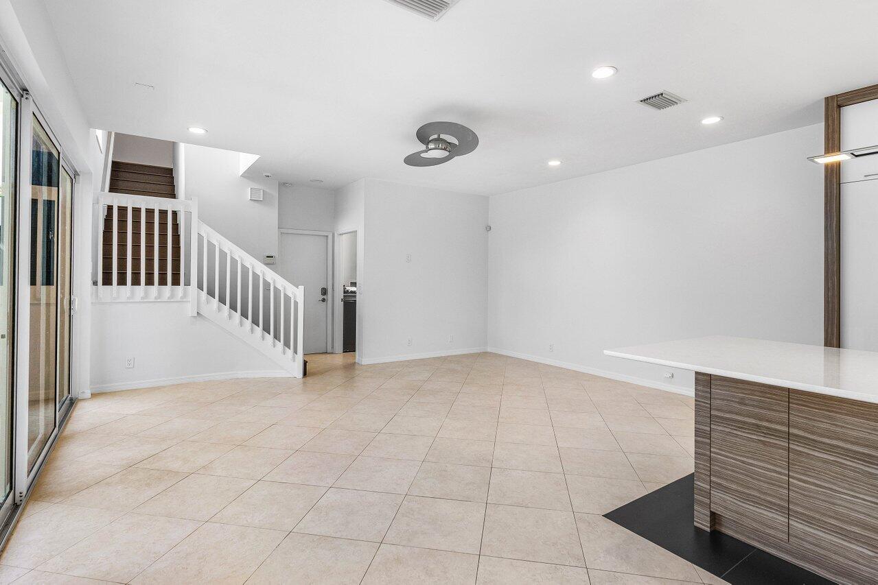 5779 Regency Circle West Boca Raton, FL 33496 - Photo 27 of 71 024-5779RegencyCircleWest-BocaRaton-FL-3