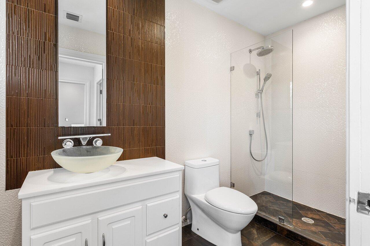 5779 Regency Circle West Boca Raton, FL 33496 - Photo 41 of 71 038-5779RegencyCircleWest-BocaRaton-FL-3