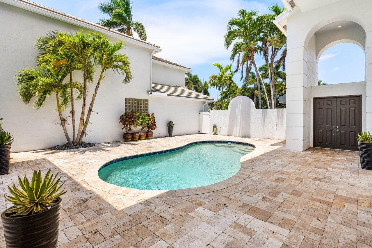 5779 Regency Circle West Boca Raton, FL 33496 - Photo 9 of 71 008-5779RegencyCircleWest-BocaRaton-FL-3