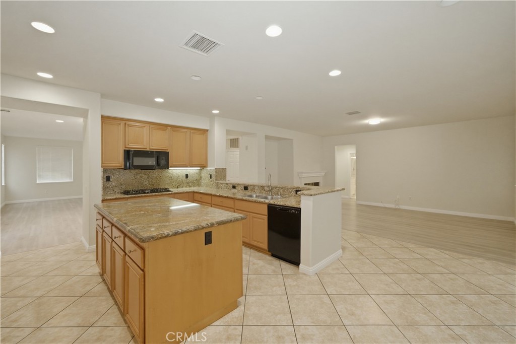 6710 Black Hawk Road Eastvale, CA 92880 - Photo 13 of 49