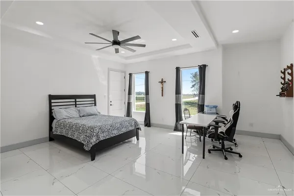 $639,000 | 23543 Farm To Market 88, Monte Alto, TX 78538