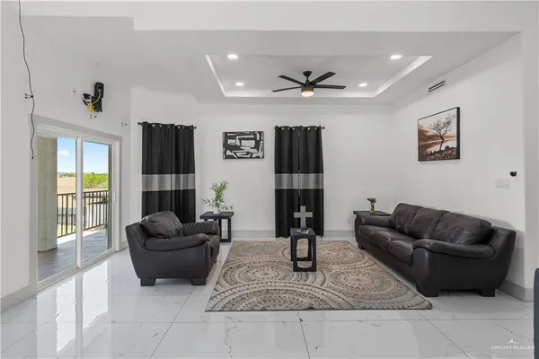 $639,000 | 23543 Farm To Market 88, Monte Alto, TX 78538