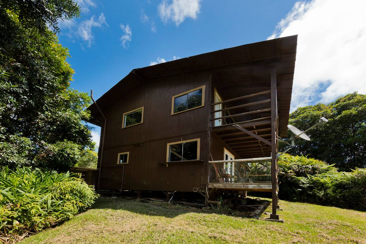 3269 Kaiwiki Road Hilo, HI 96720 - Photo 19 of 29 Gallery Image 19