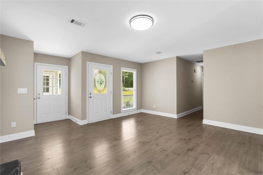 1587 Cronic Town Road Auburn, GA 30011 - Photo 22 of 56