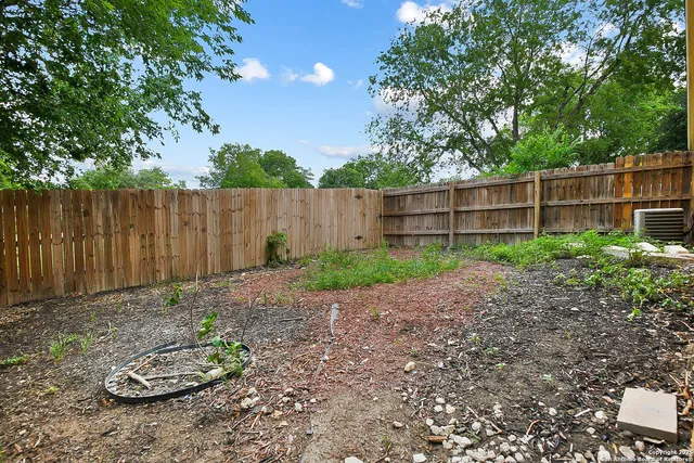 $1,340 | 5044 Ayrshire Drive, San Antonio, TX 78217