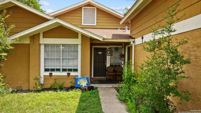 a view of outdoor space yard and patio