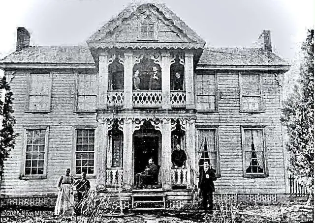 $199,000 | 202 South Main Street, Colerain, NC 27924