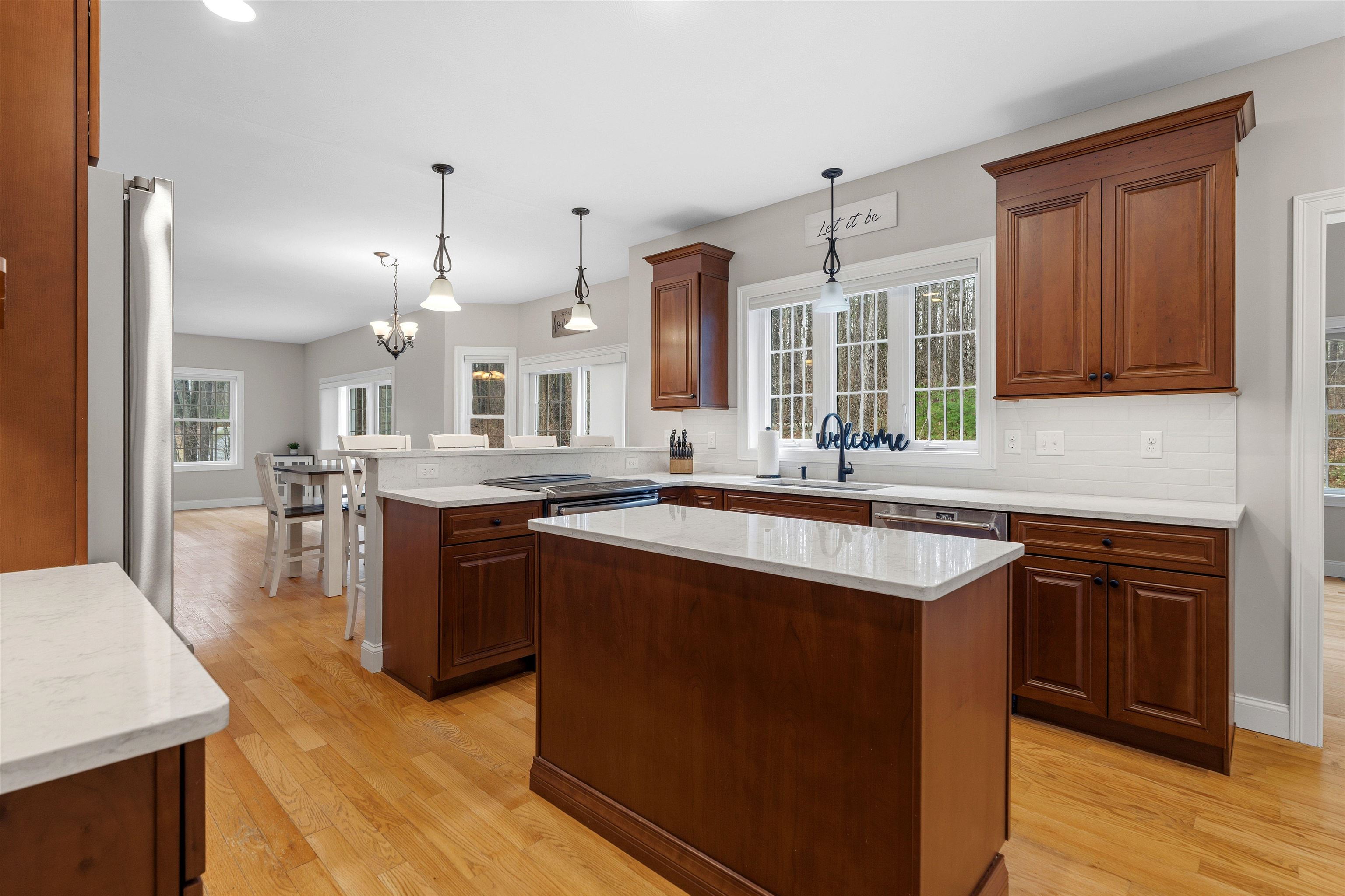 18 Longmeadow Road Windham, NH 03087 - Photo 7 of 42 Gallery Image 7