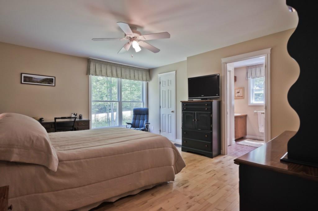 115 Baker Road Freeport, ME 04032 - Photo 13 of 34 Photo