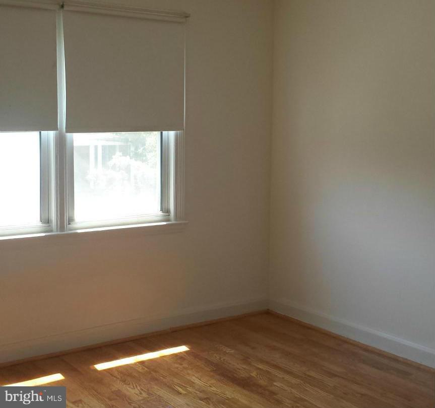 4632 Coleherne Road Baltimore, MD 21229 - Photo 12 of 18 Bedroom 1