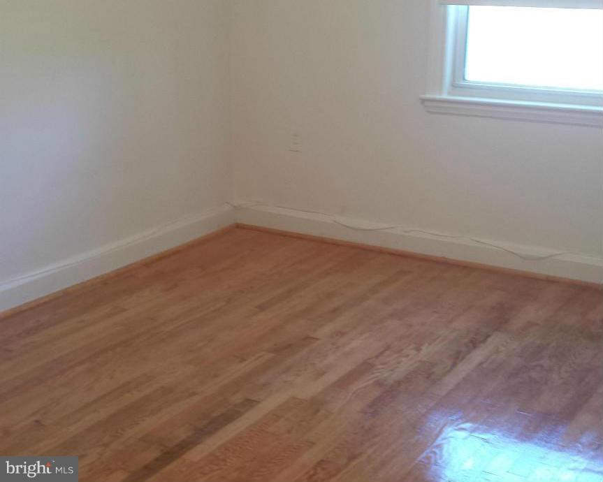 4632 Coleherne Road Baltimore, MD 21229 - Photo 13 of 18 Bedroom 2