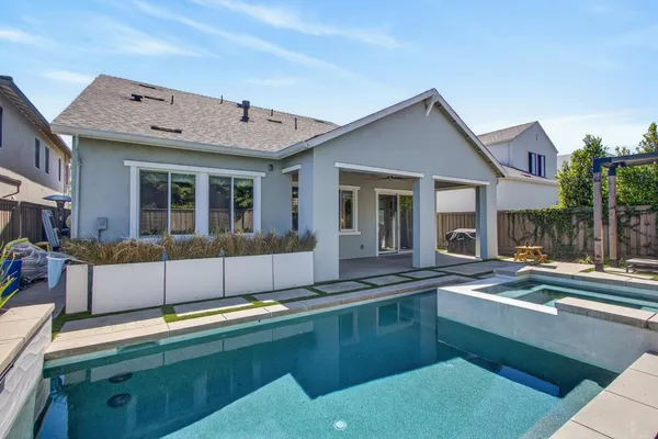 $1,775,000 | 5130 E Street, Sacramento, CA 95819