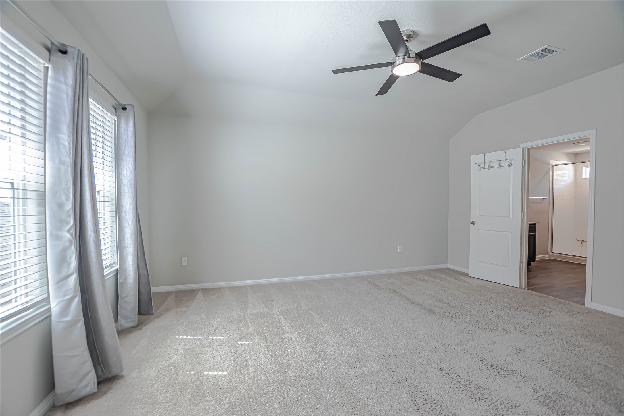 114 Mercer Street Bastrop, TX 78602 - Photo 13 of 26