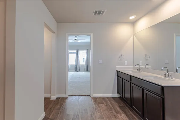 $2,200 | 114 Mercer Street, Bastrop, TX 78602