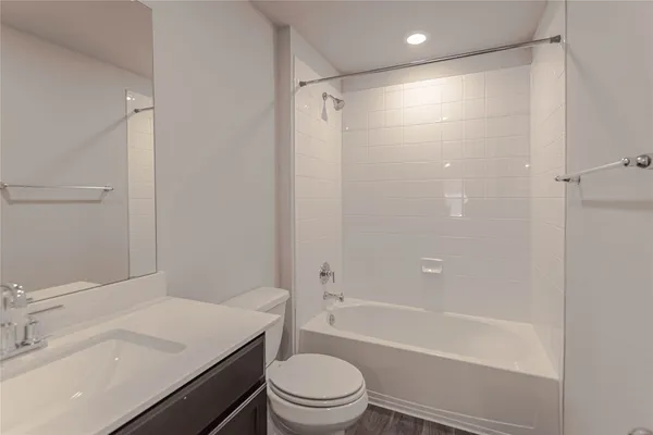 $2,200 | 114 Mercer Street, Bastrop, TX 78602