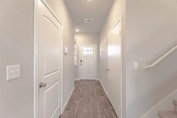 $2,200 | 114 Mercer Street, Bastrop, TX 78602