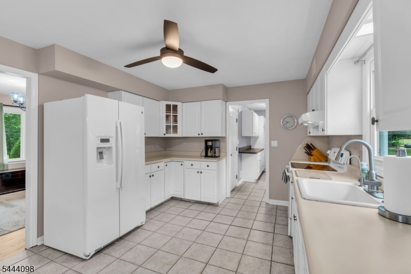 52 Lazy Brook Road Flemington, NJ 08822 - Photo 20 of 45