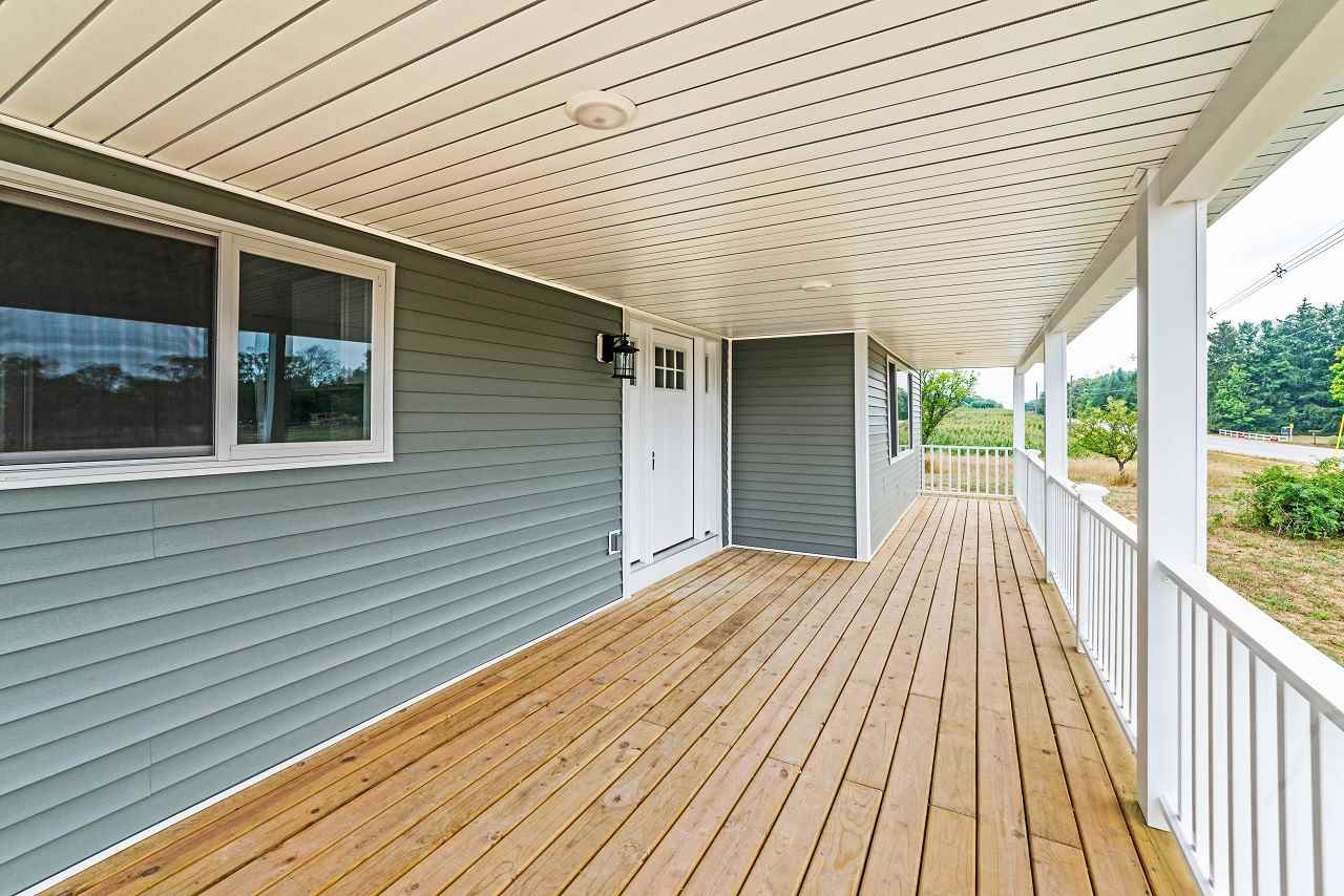 1285 Hoch Road Traverse City, MI 49696 - Photo 3 of 21 1851882-2.JPG