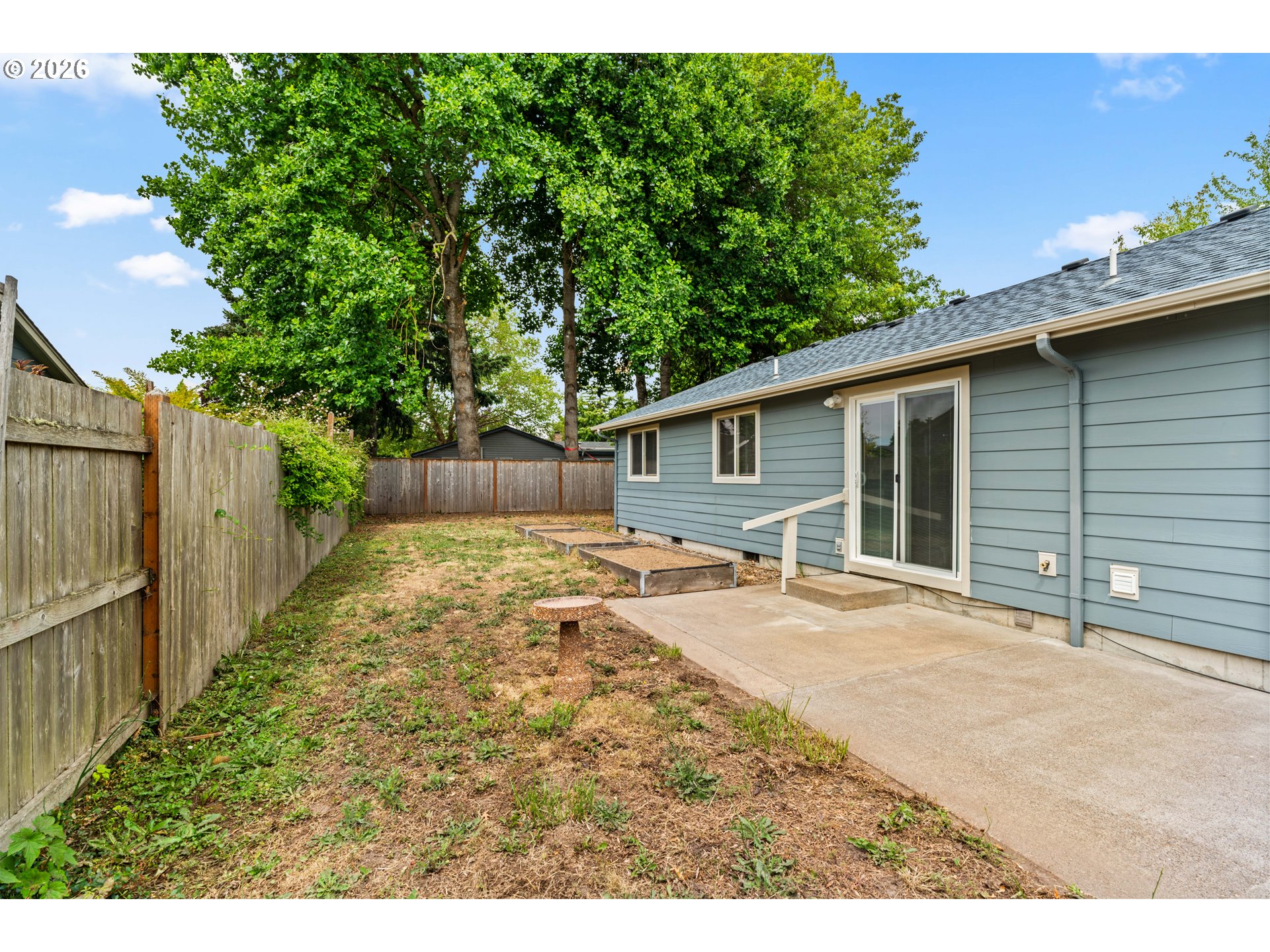 2484 Melrose Loop Eugene, OR 97402 - Photo 22 of 29