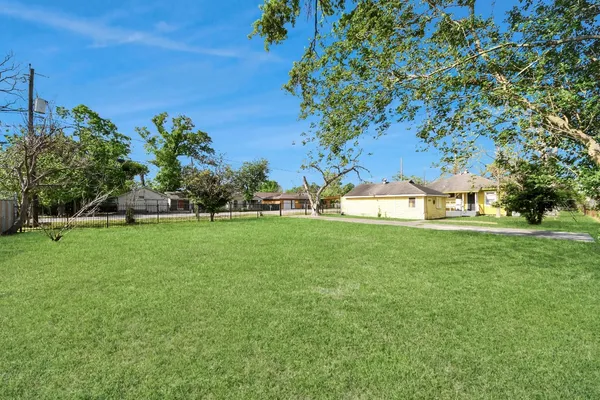 $245,000 | 7302 Schneider Street, Houston, TX 77093