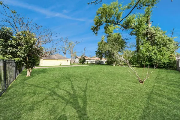 $245,000 | 7302 Schneider Street, Houston, TX 77093