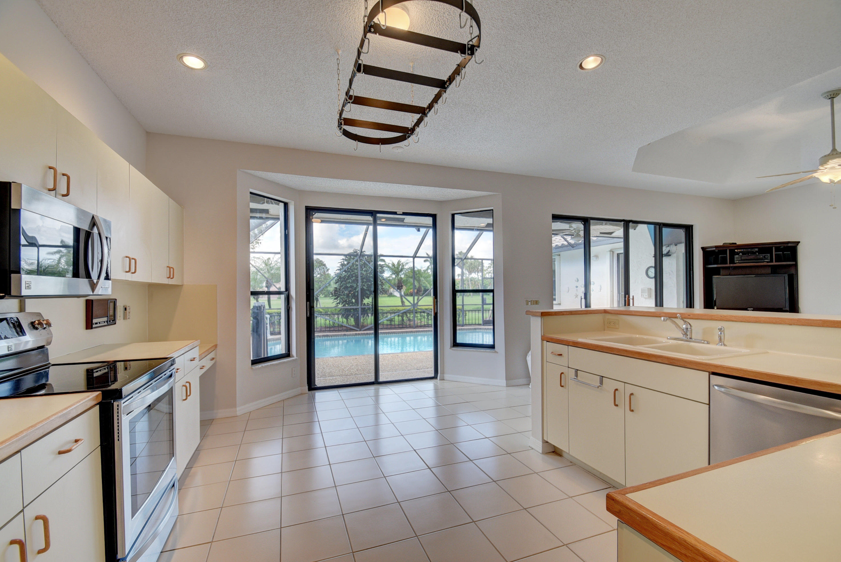 10194 Fresh Meadow Lane Boca Raton, FL 33498 - Photo 18 of 57 10194 FRESH MEADOW LANE