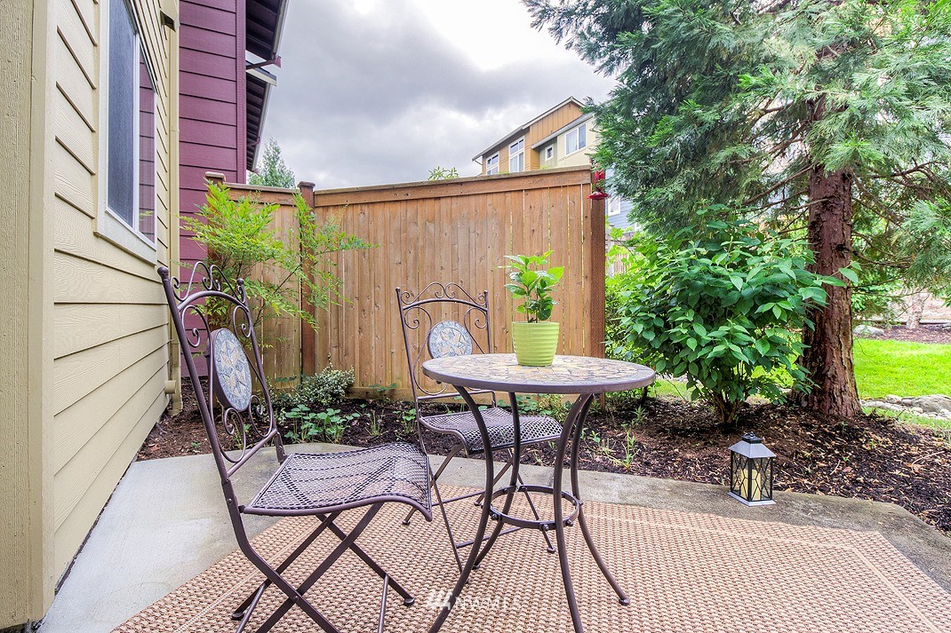 149 Cougar Ridge Road Northwest, Unit 1205 Issaquah, WA 98027 - Photo 14 of 25