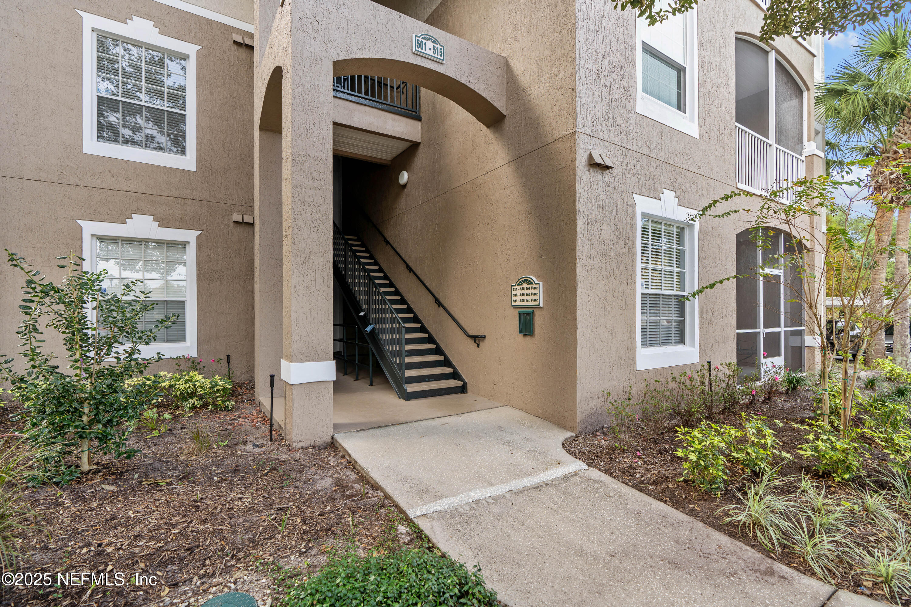10550 Baymeadows Road, Unit 507 Jacksonville, FL 32256 - Photo 20 of 58 outside 1