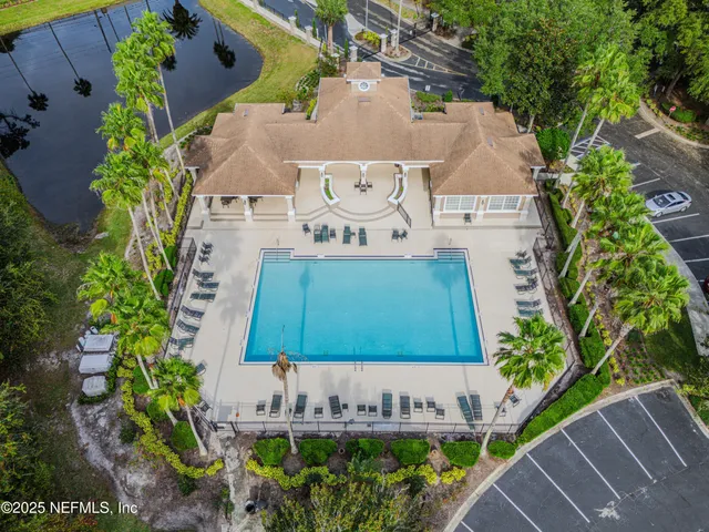 $169,900 | 10550 Baymeadows Road, Unit 507, Jacksonville, FL 32256