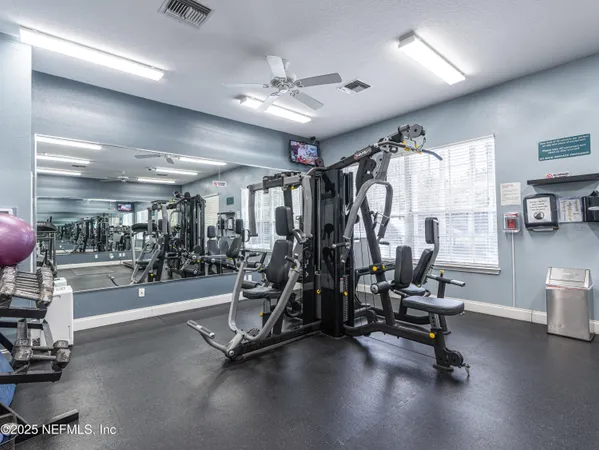 $169,900 | 10550 Baymeadows Road, Unit 507, Jacksonville, FL 32256