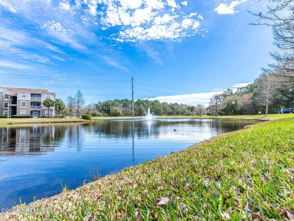 $169,900 | 10550 Baymeadows Road, Unit 507, Jacksonville, FL 32256