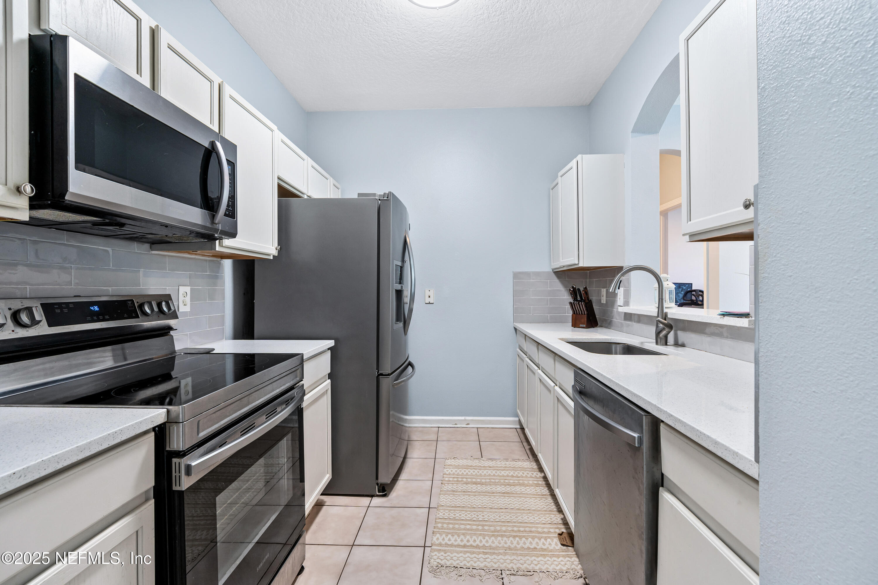 10550 Baymeadows Road, Unit 507 Jacksonville, FL 32256 - Photo 6 of 58 kitchen 2