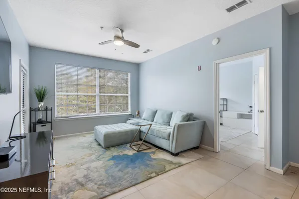 $169,900 | 10550 Baymeadows Road, Unit 507, Jacksonville, FL 32256