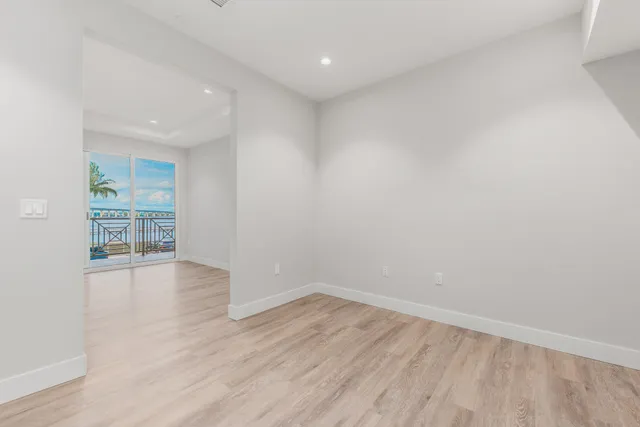 $765,000 | 41 Southwest Seminole Street, Unit 204, Stuart, FL 34994