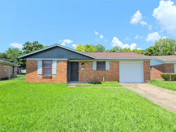 $1,345 | 10962 Buffum Street, Houston, TX 77051