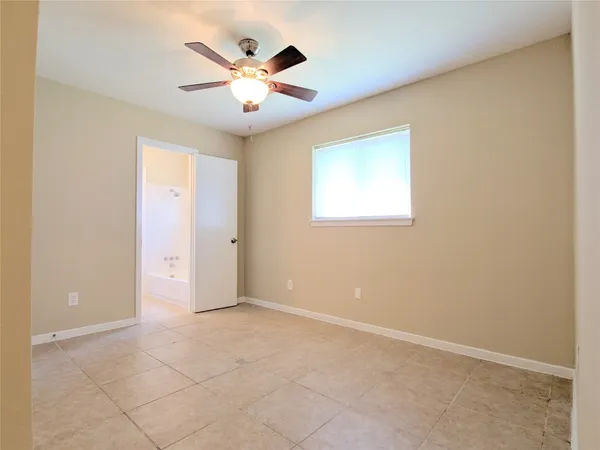 $1,345 | 10962 Buffum Street, Houston, TX 77051