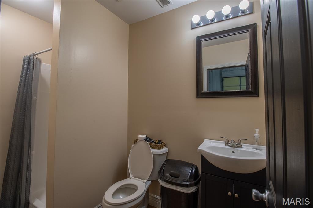 10076 Puckett Road Potosi, MO 63664 - Photo 25 of 34