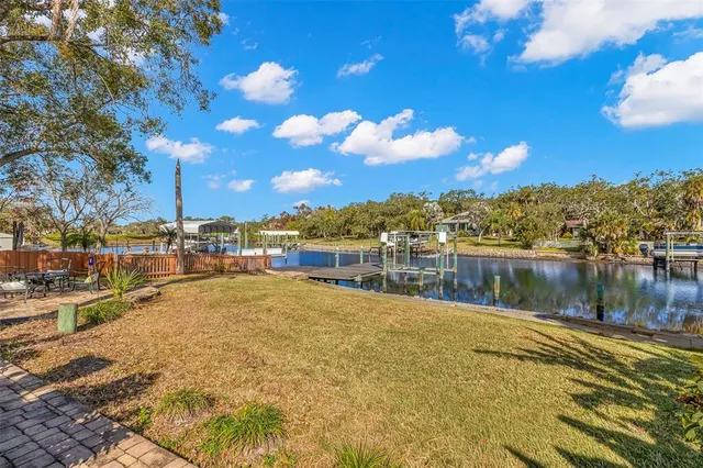 $395,000 | 9208 River Cove Drive, Riverview, FL 33578