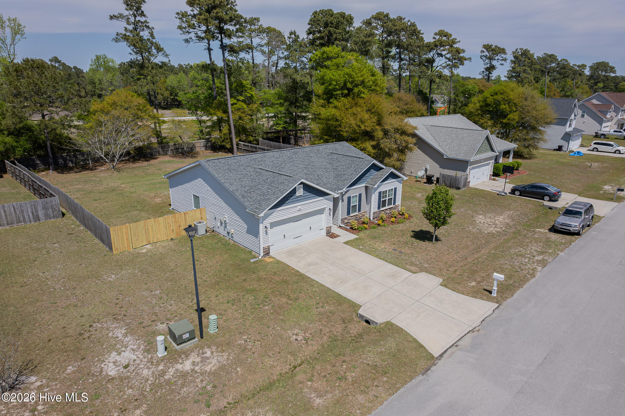 410 Peppermint Drive Hubert, NC 28539 - Photo 4 of 54 7FRONT