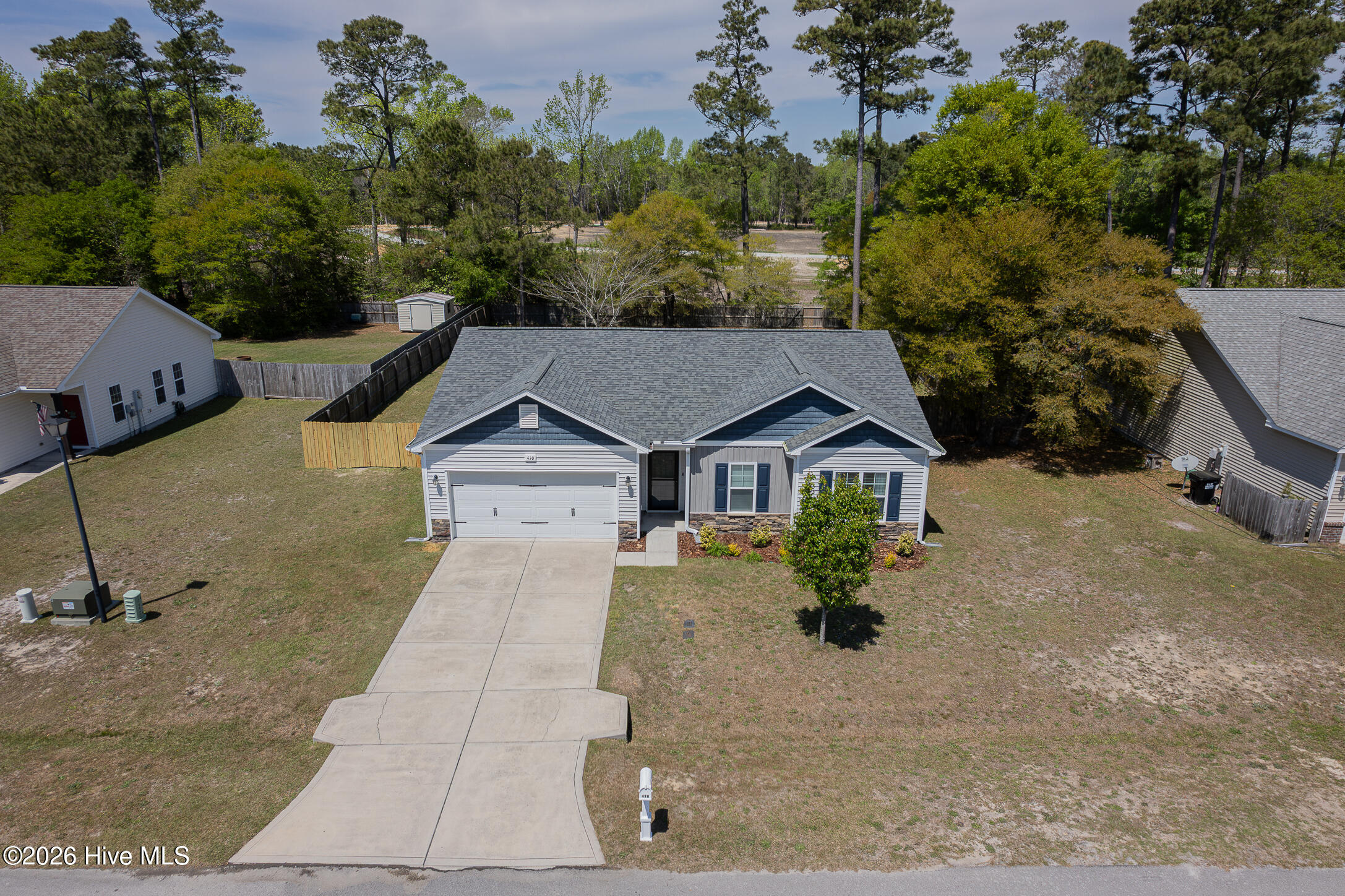 410 Peppermint Drive Hubert, NC 28539 - Photo 5 of 54 5FRONT