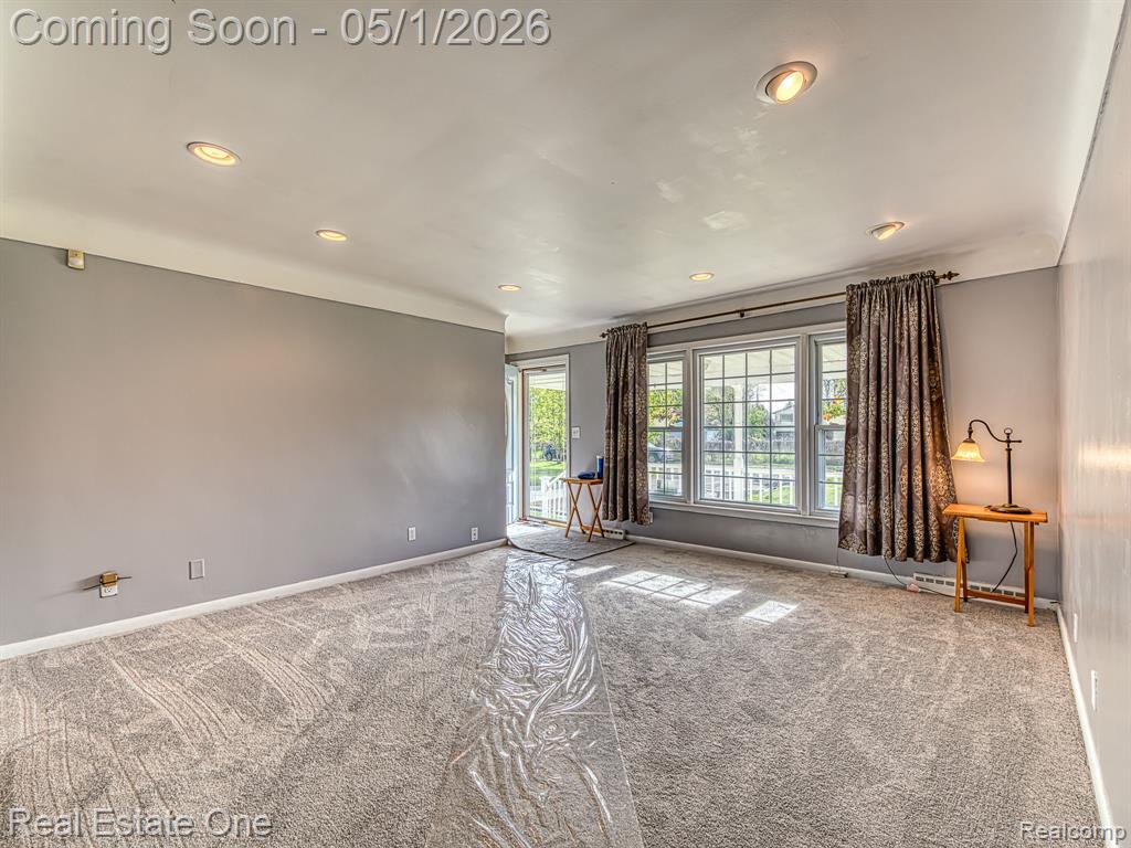 18338 Olmstead Riverview, MI 48193 - Photo 5 of 28