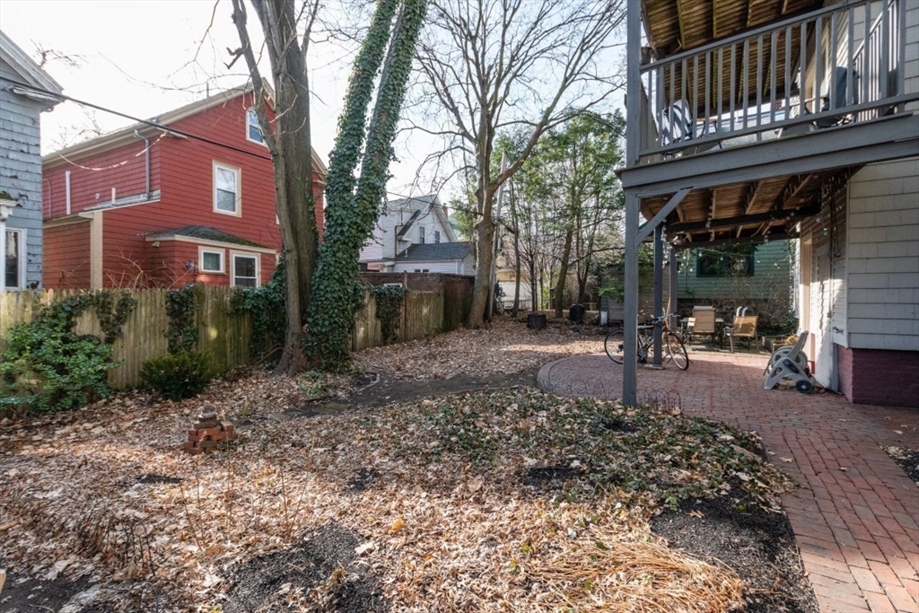 46 Eustis Street, Unit 4 Cambridge, MA 02140 - Photo 28 of 31