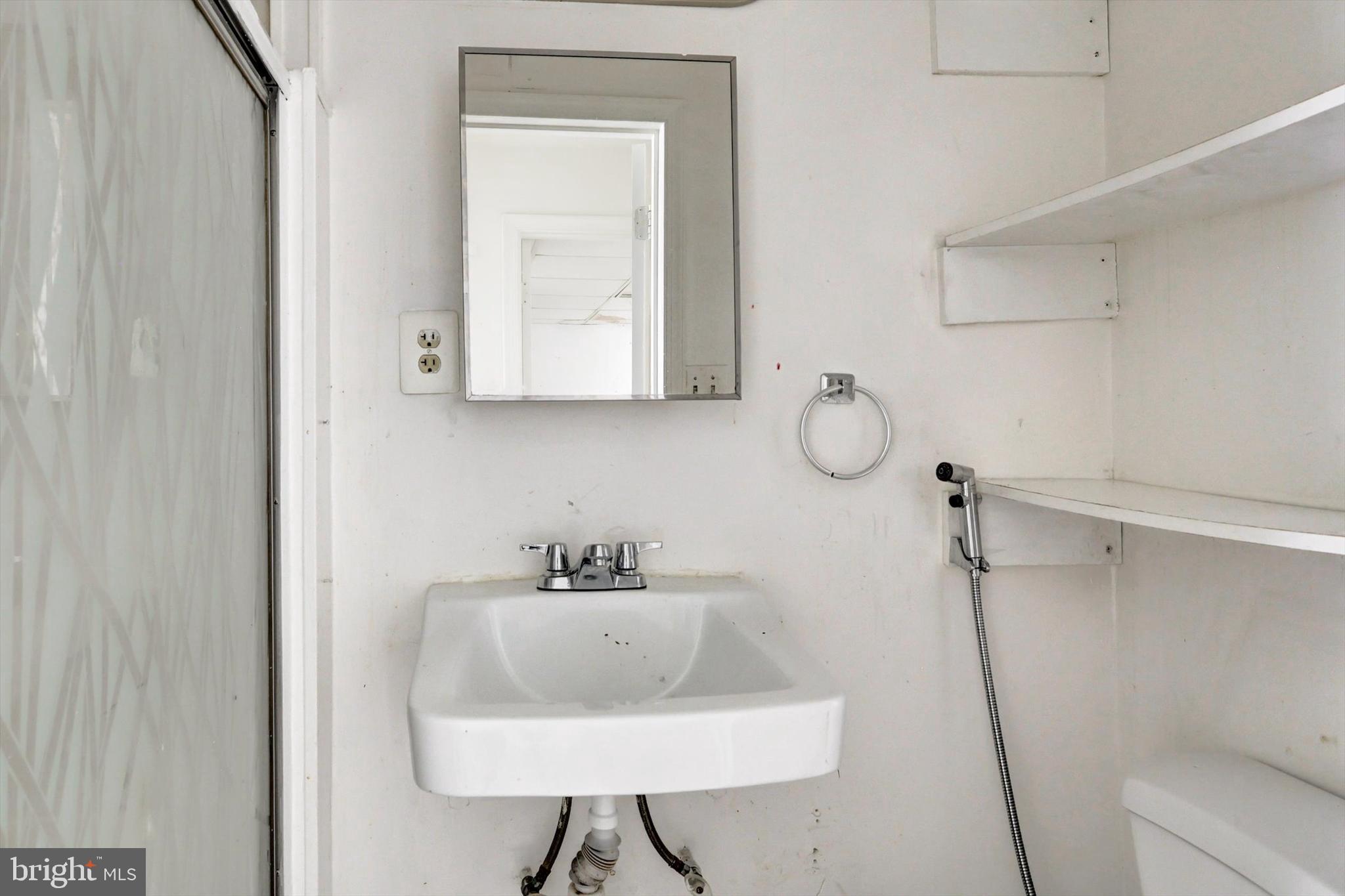 7311 Cantwell Road Windsor Mill, MD 21244 - Photo 28 of 37