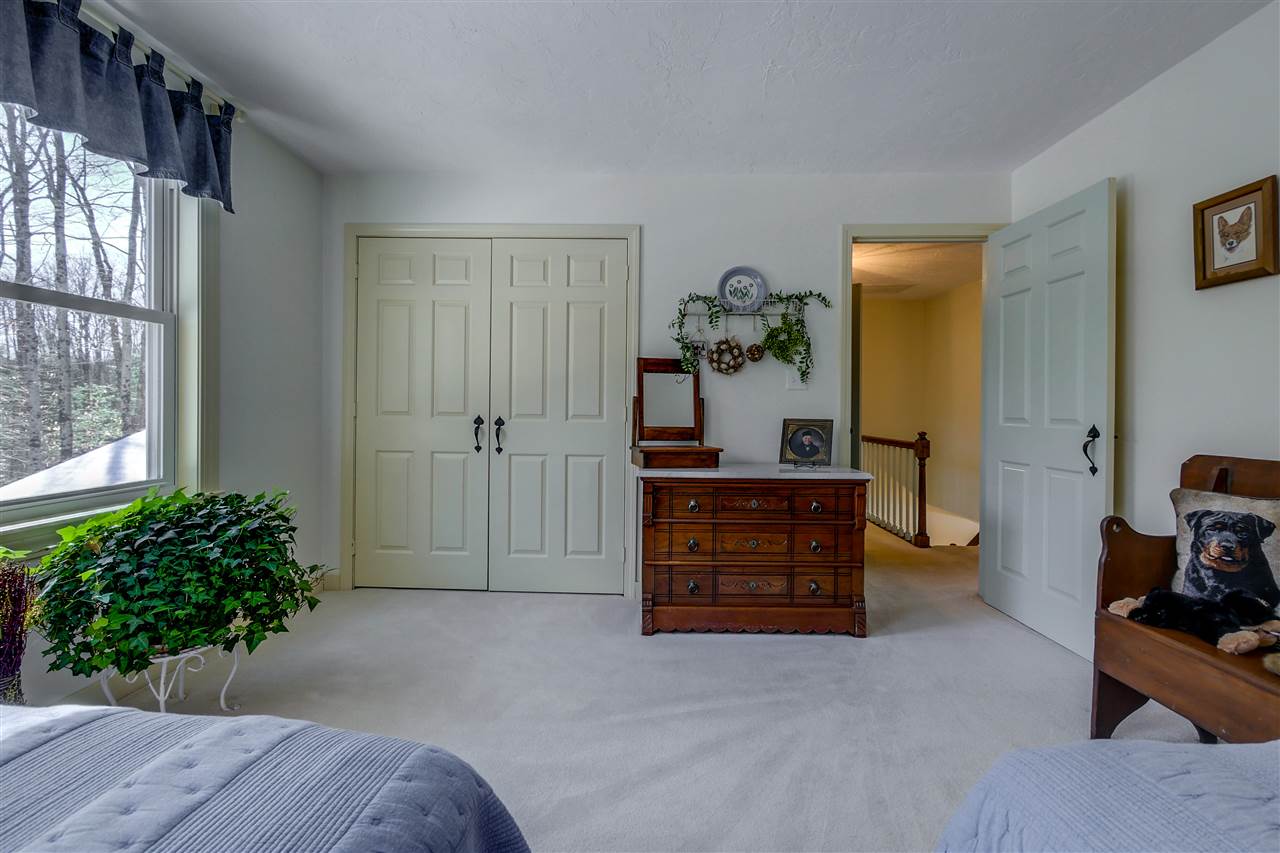 34 Carriage Hill Road Hancock, NH 03449 - Photo 29 of 40