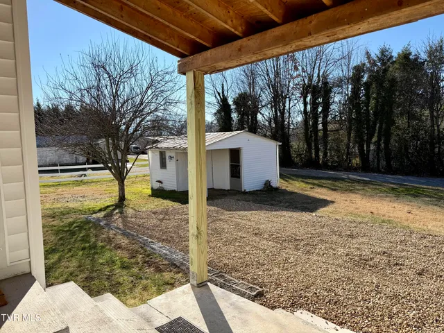 $334,850 | 908 Weaver Pike, Bristol, TN 37620