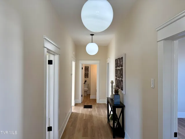 $334,850 | 908 Weaver Pike, Bristol, TN 37620