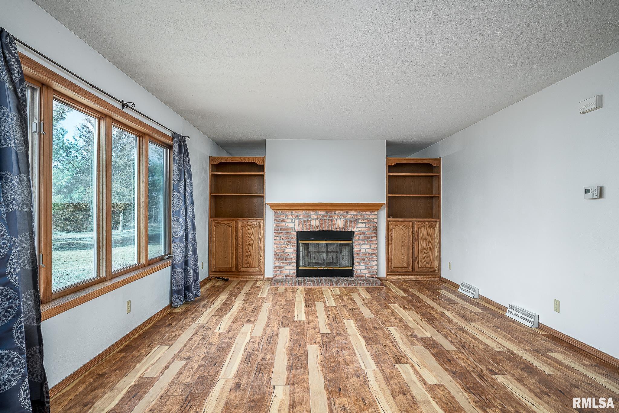 5069 Riverview Road Thomson, IL 61285 - Photo 5 of 27 Gallery Image 5