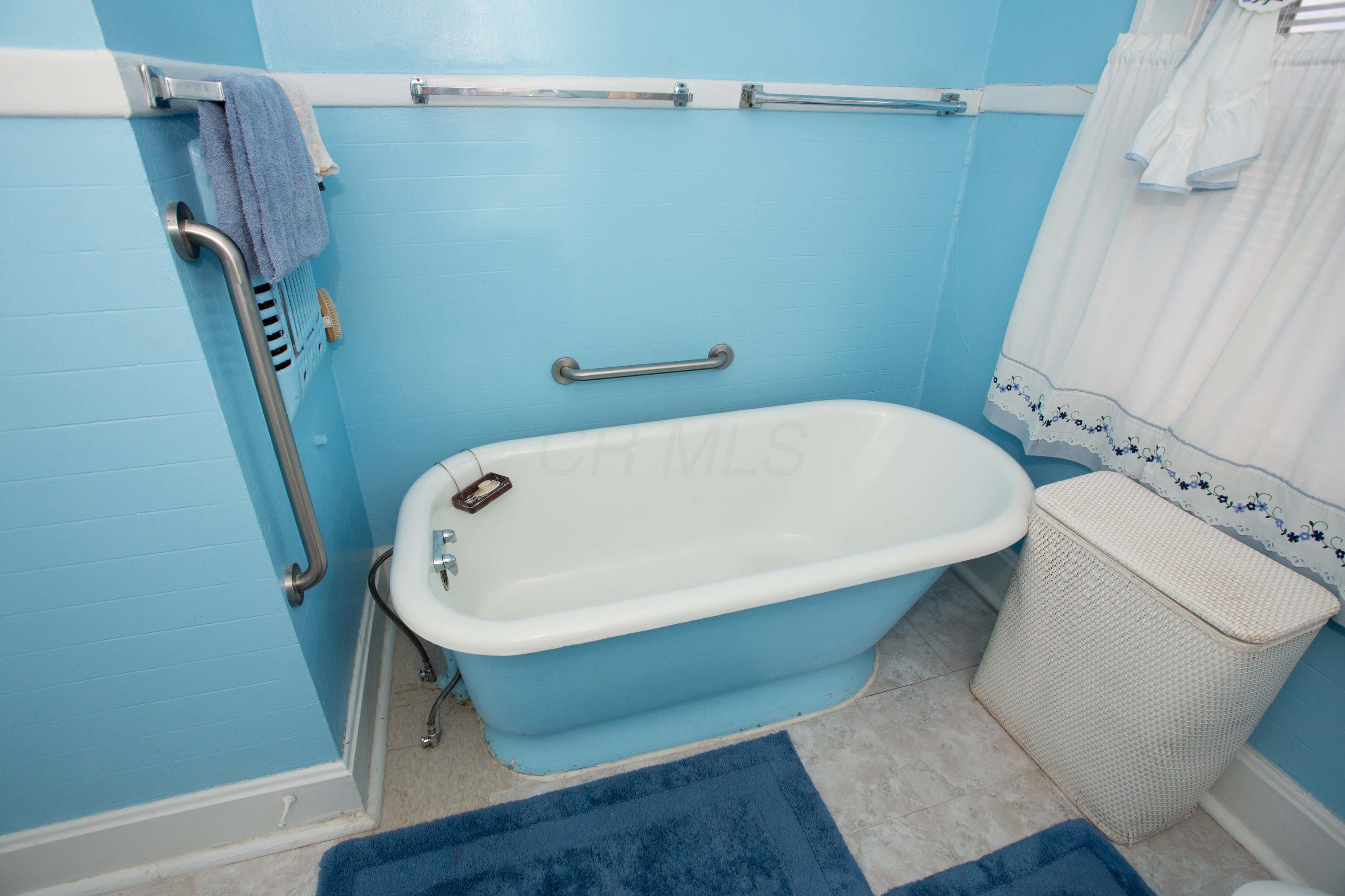 1862 Bryden Road Columbus, OH 43205 - Photo 38 of 54